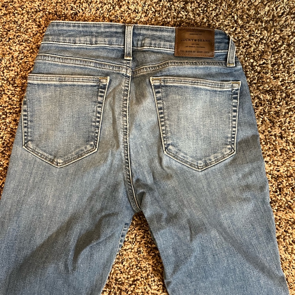 Lucky Jeans